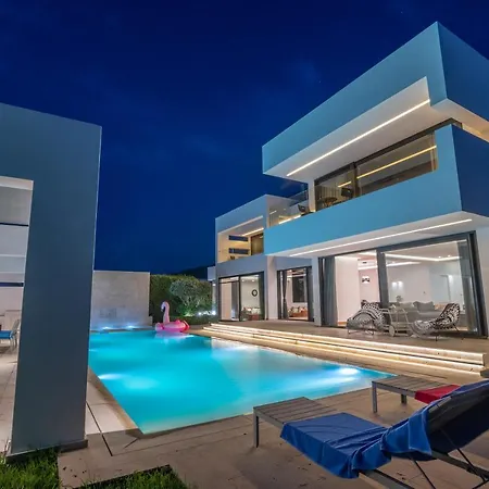 Five-Star Mansion *